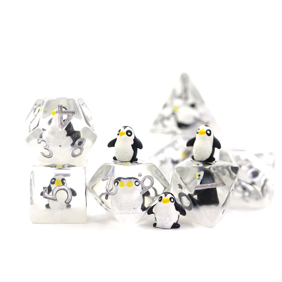 ISO9001 Polyhedral Resin RPG Dice Hand Pouring For Savage World