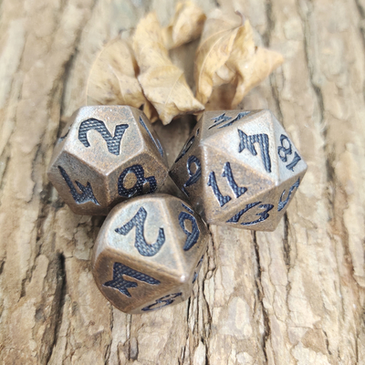 Poker Gold Plated Resistant Sharp Edged Hand Pouring Suitable Edge Dice