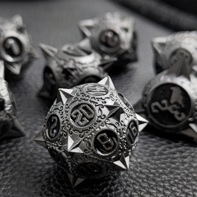 Retro Copper Meteor Hammer Metal Dice Dragon And Dungeon DND RPG D20
