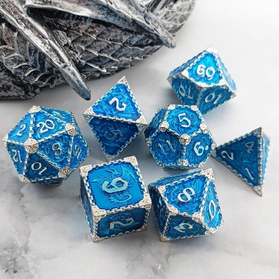 Multi -Faceted Metal RPG Dice Flying Dragon Solid Smooth Dragon DND