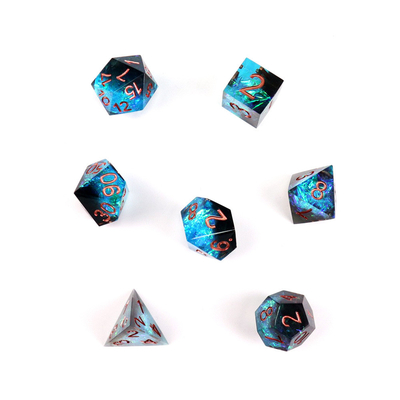 Blue plus black ore resin character plays a multi -noodle dice set dnd dice
