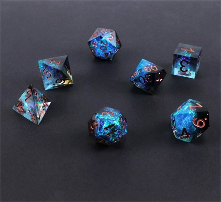 Blue plus black ore resin character plays a multi -noodle dice set dnd dice