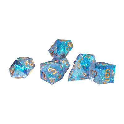 Blue and color strip resin characters play a multi -noodle dice set Dragon and Dungeon dnd dice