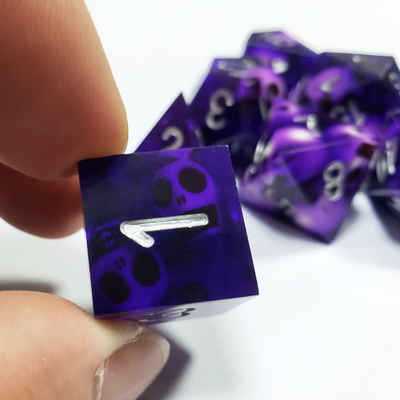 Purple Crystal Skull Resin Boarding Dice Set Dragon and Dungeon
