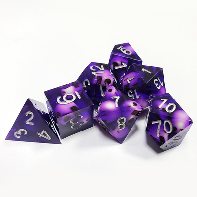 Purple Crystal Skull Resin Boarding Dice Set Dragon and Dungeon