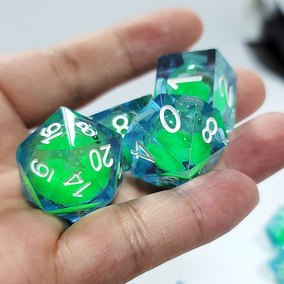 Green liquid flowing sand Resin multi -noodle tablet game dice set  dnd dice