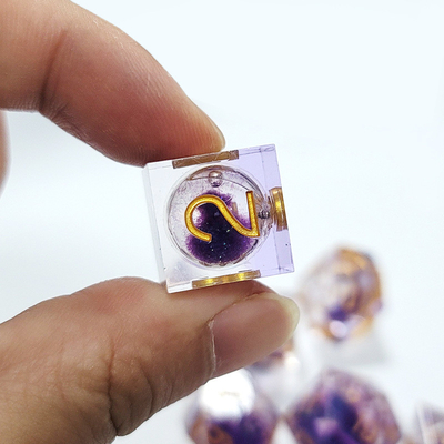 Purple flowing sand Resin multi -noodle tablet game dice set  dnd dice