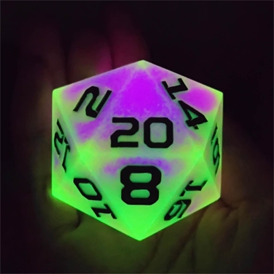 Single 20 Sided Glowing Resin Game Dice DND COC TRPG