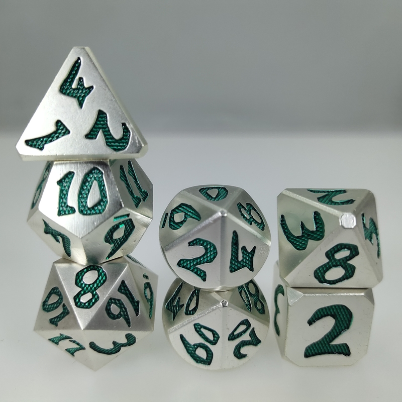 Sharp Edge Resin Dice Set Polyhedral Dice Lightweight Sharp Edged Light Blue Material for rpg game