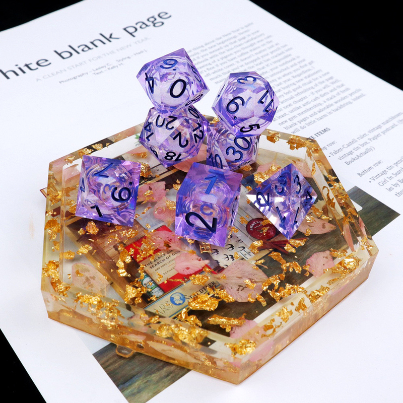 PurpleWhite flow sand sky number resin multi -faceted game dice suite dragon and dungeon city dnd dice